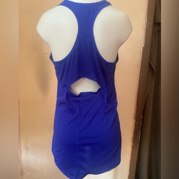 Athleta Blue and White Sleeveless Tank Top - Picture 2 of 11